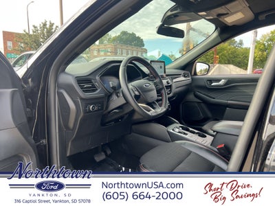 2025 Ford Escape ST-Line Select
