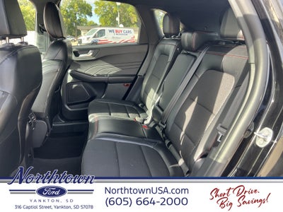 2025 Ford Escape ST-Line Select