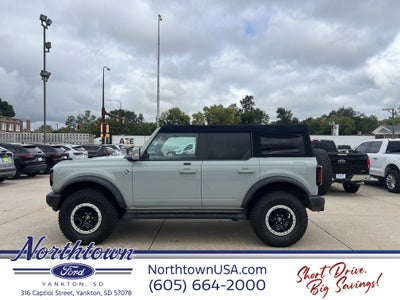 2021 Ford Bronco Outer Banks