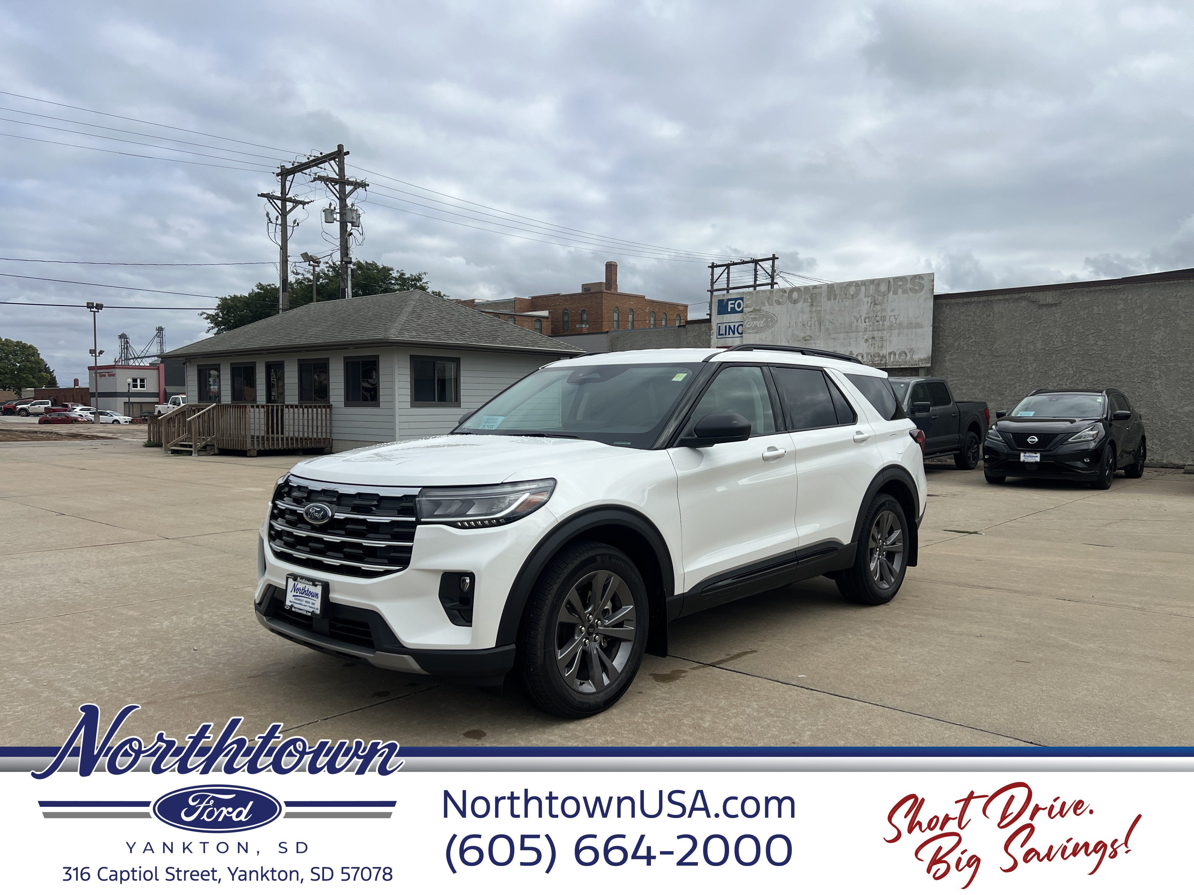 2026 Ford Explorer Active w/200A Pkg