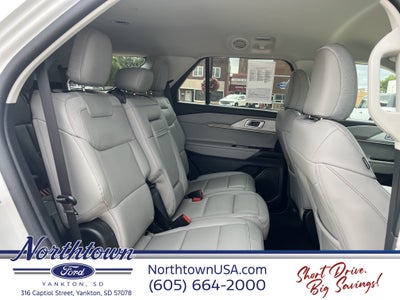 2026 Ford Explorer Active w/200A Pkg