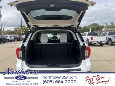 2026 Ford Explorer Active w/200A Pkg