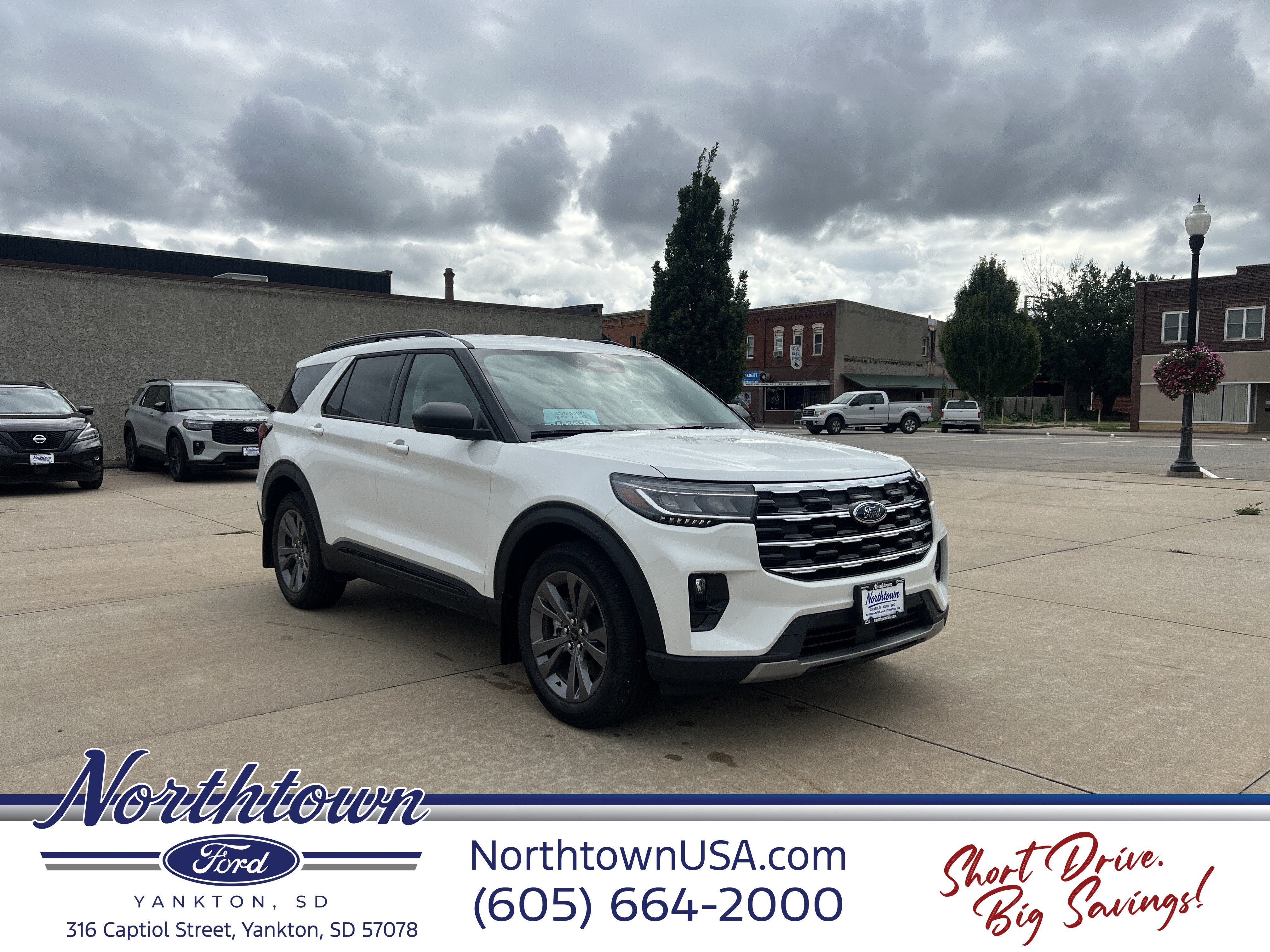 2026 Ford Explorer Active w/200A Pkg