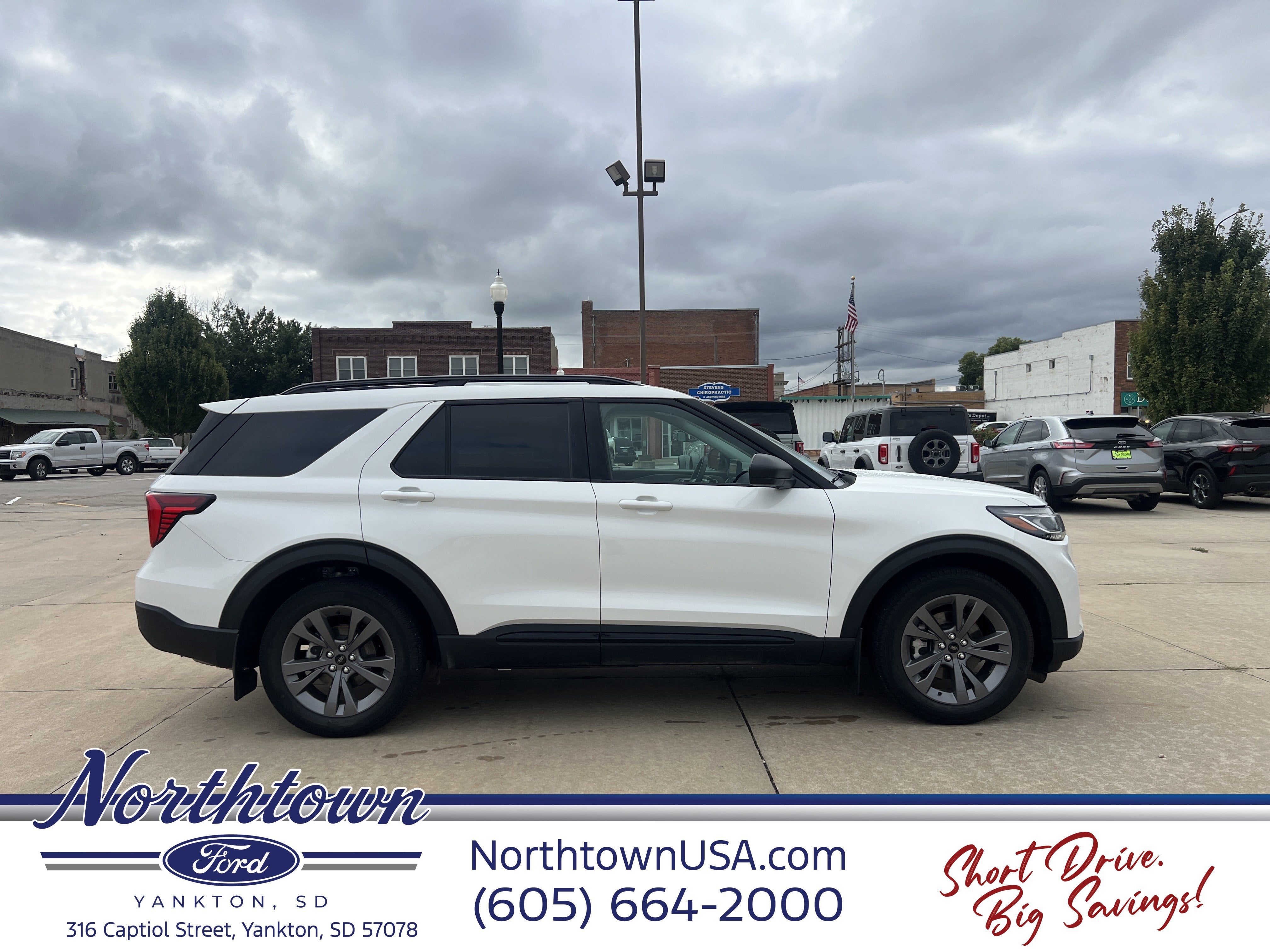 2026 Ford Explorer Active w/200A Pkg