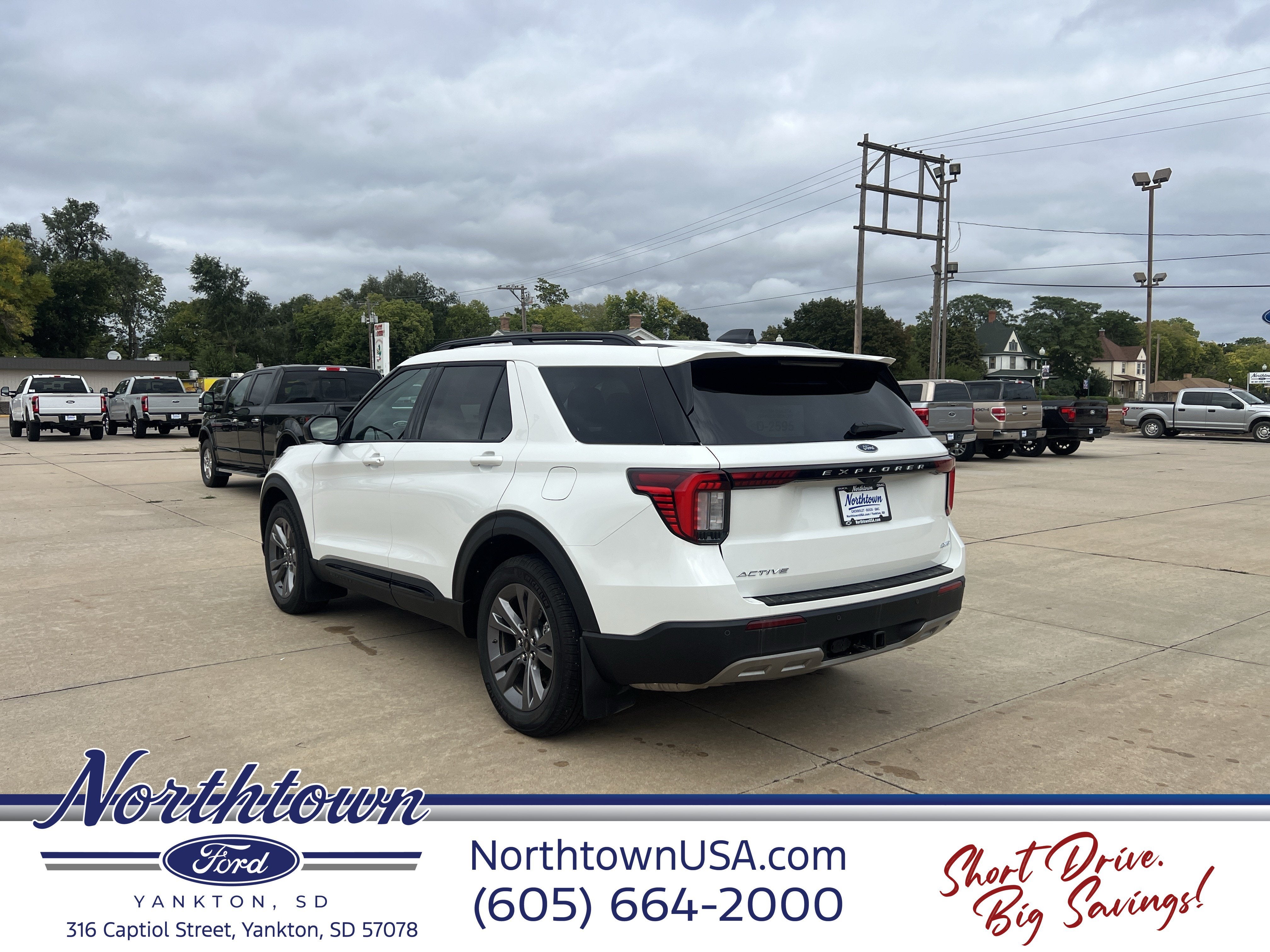 2026 Ford Explorer Active w/200A Pkg