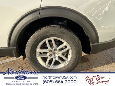 2027 Ford Explorer Base