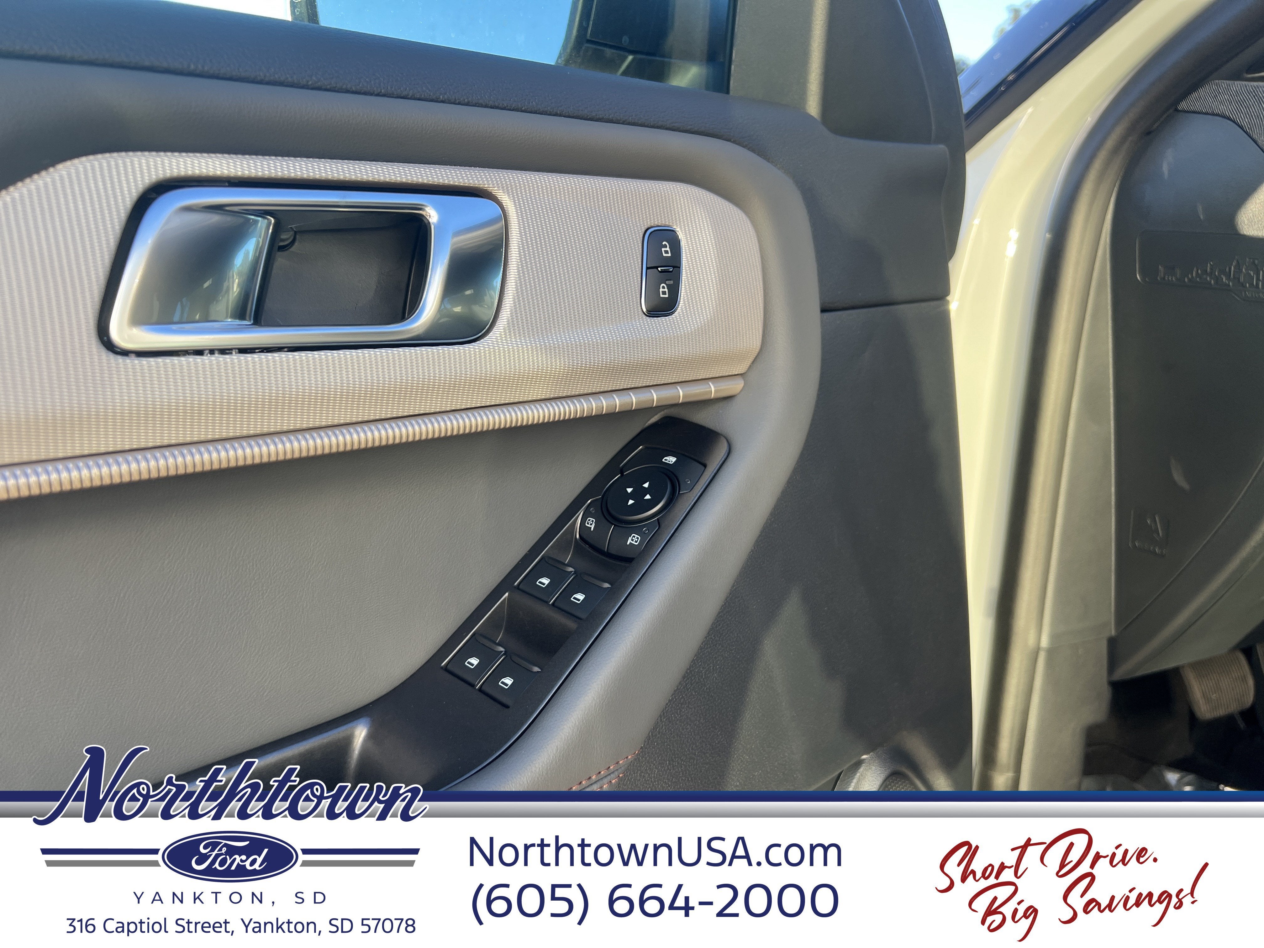 2027 Ford Explorer Base