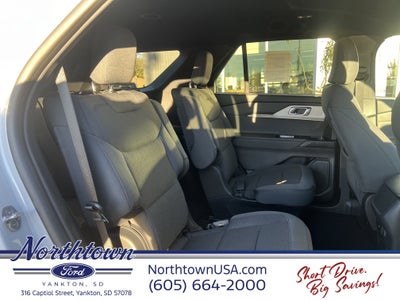 2027 Ford Explorer Base