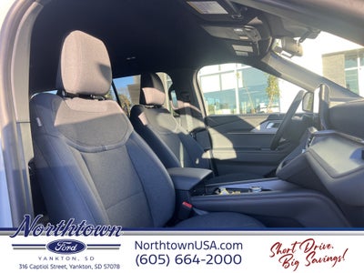 2027 Ford Explorer Base