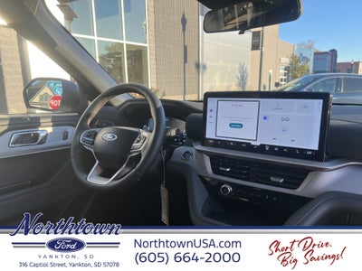 2027 Ford Explorer Base