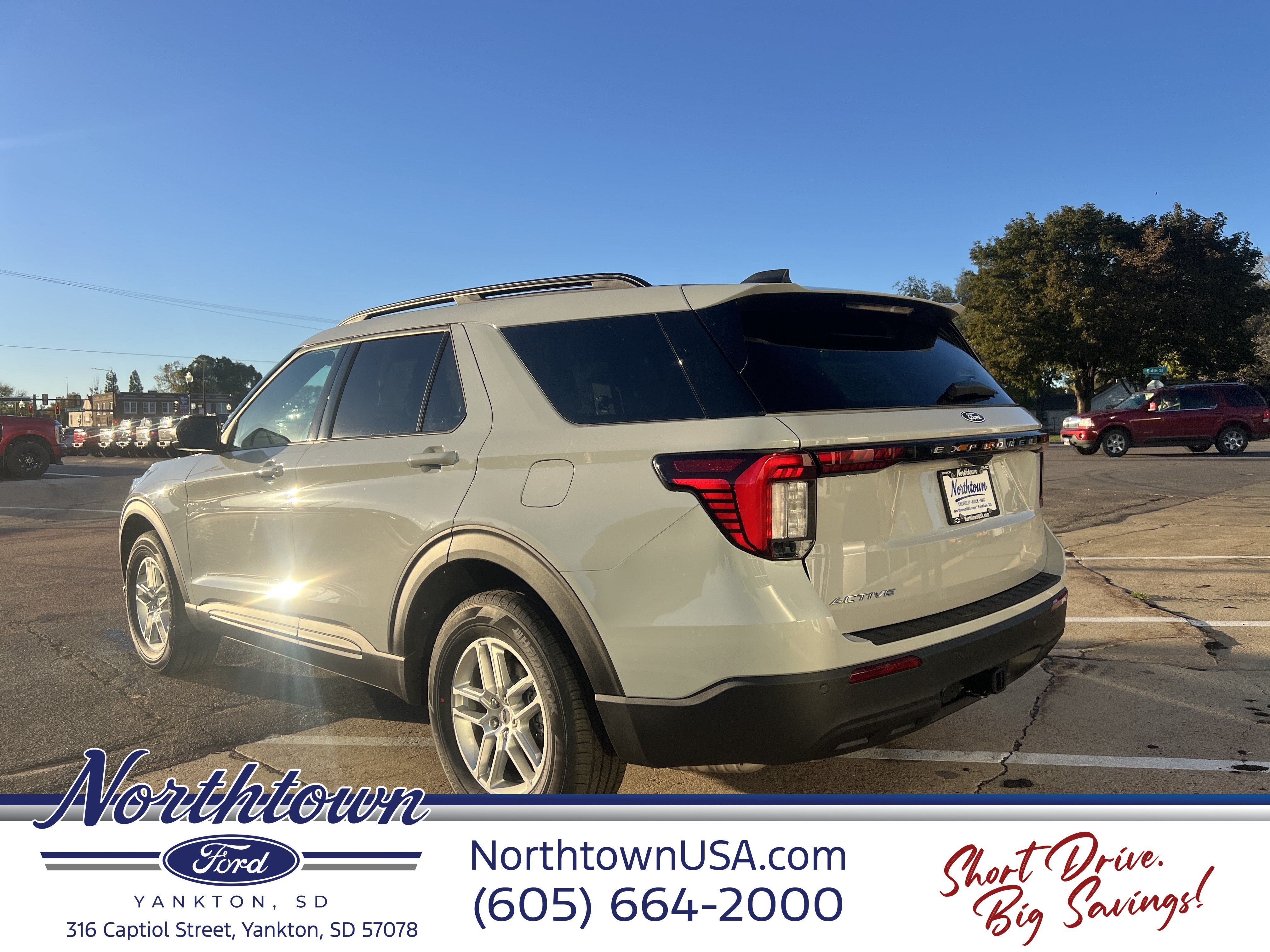 2027 Ford Explorer Base