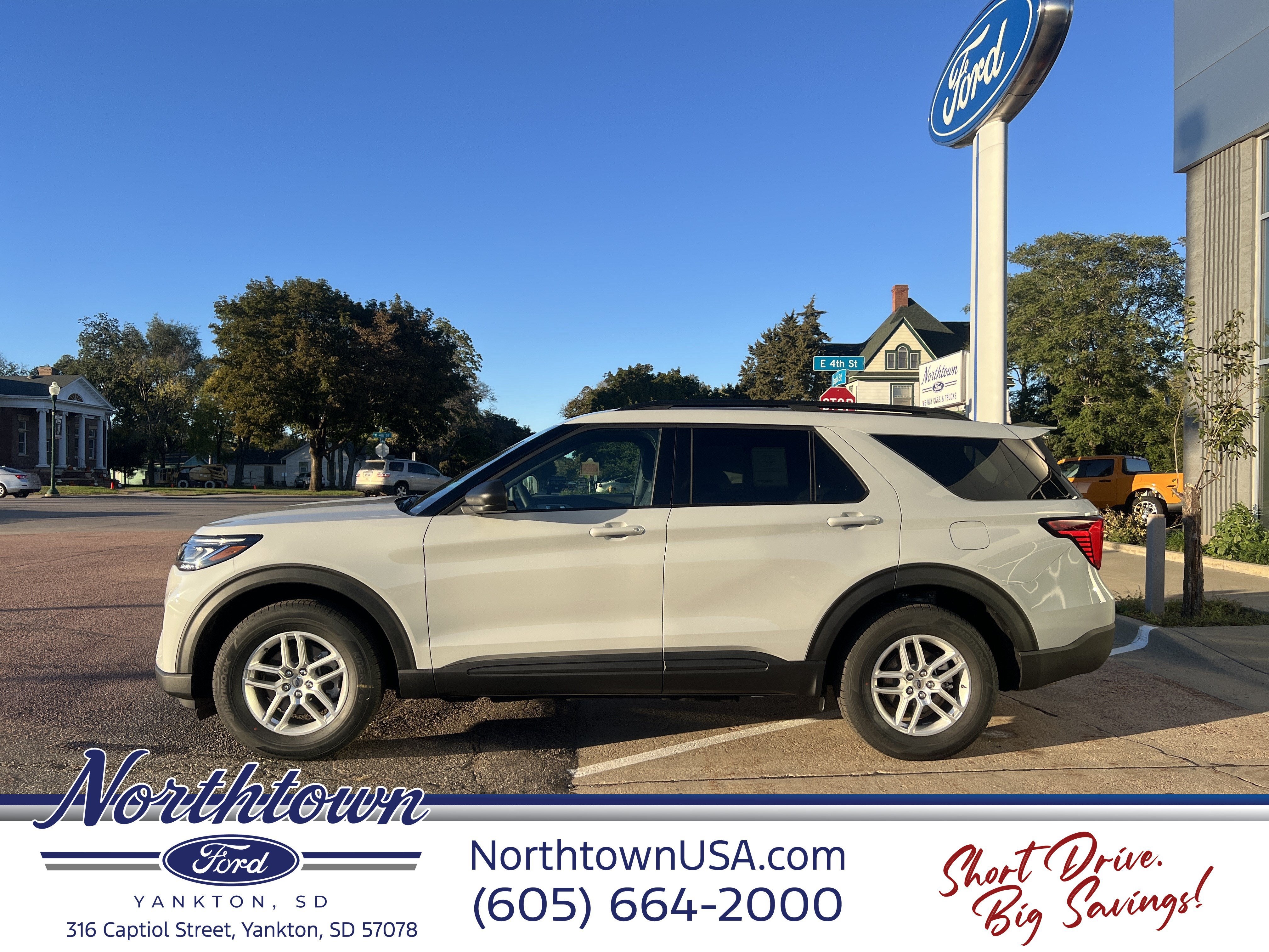 2027 Ford Explorer Base