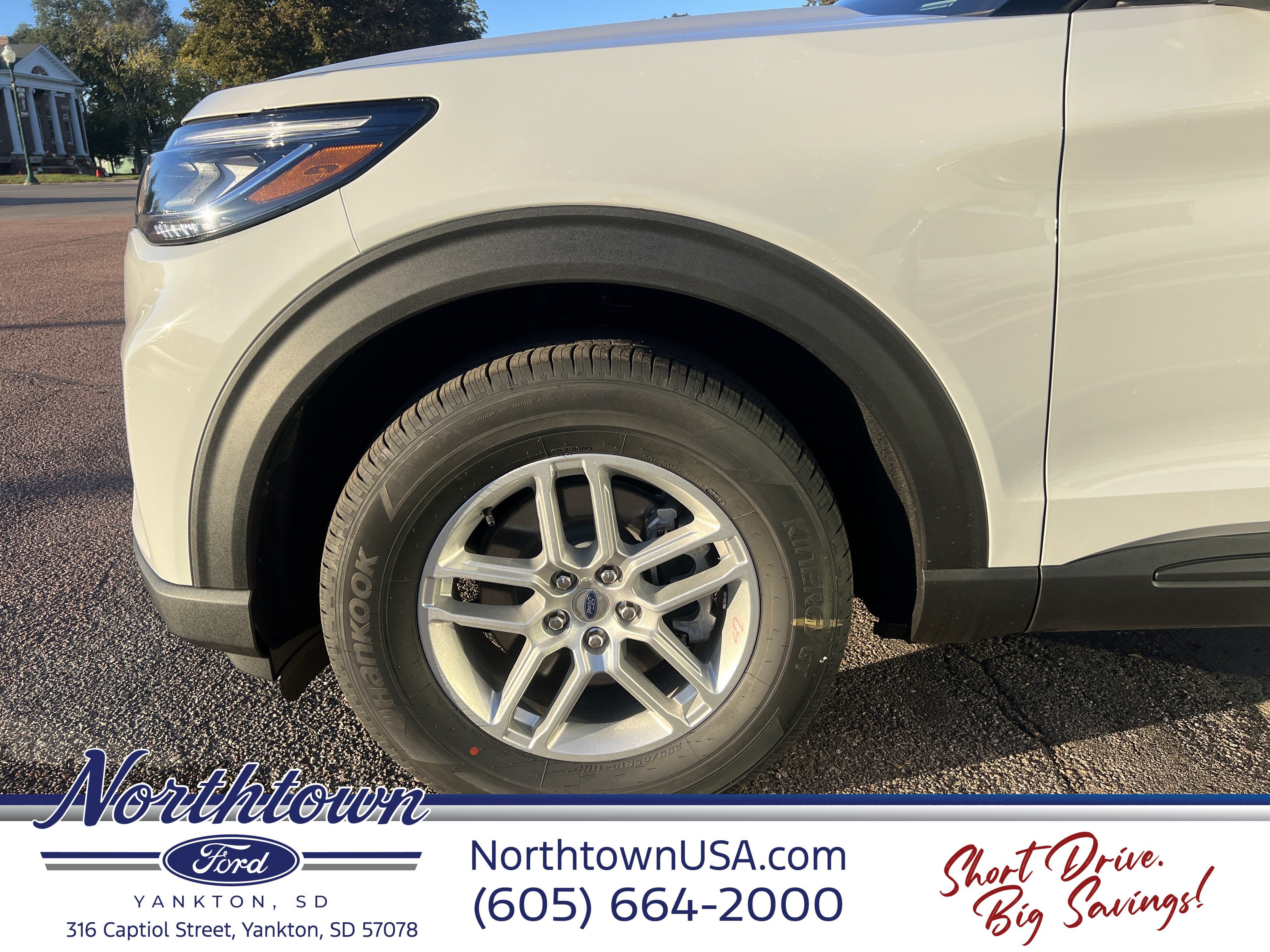 2027 Ford Explorer Base