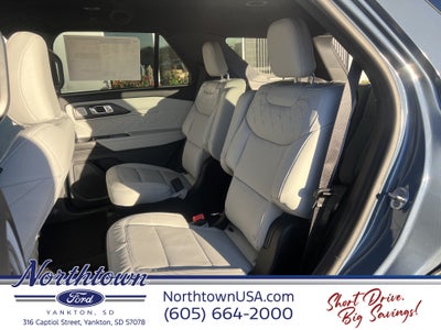 2027 Ford Explorer Platinum