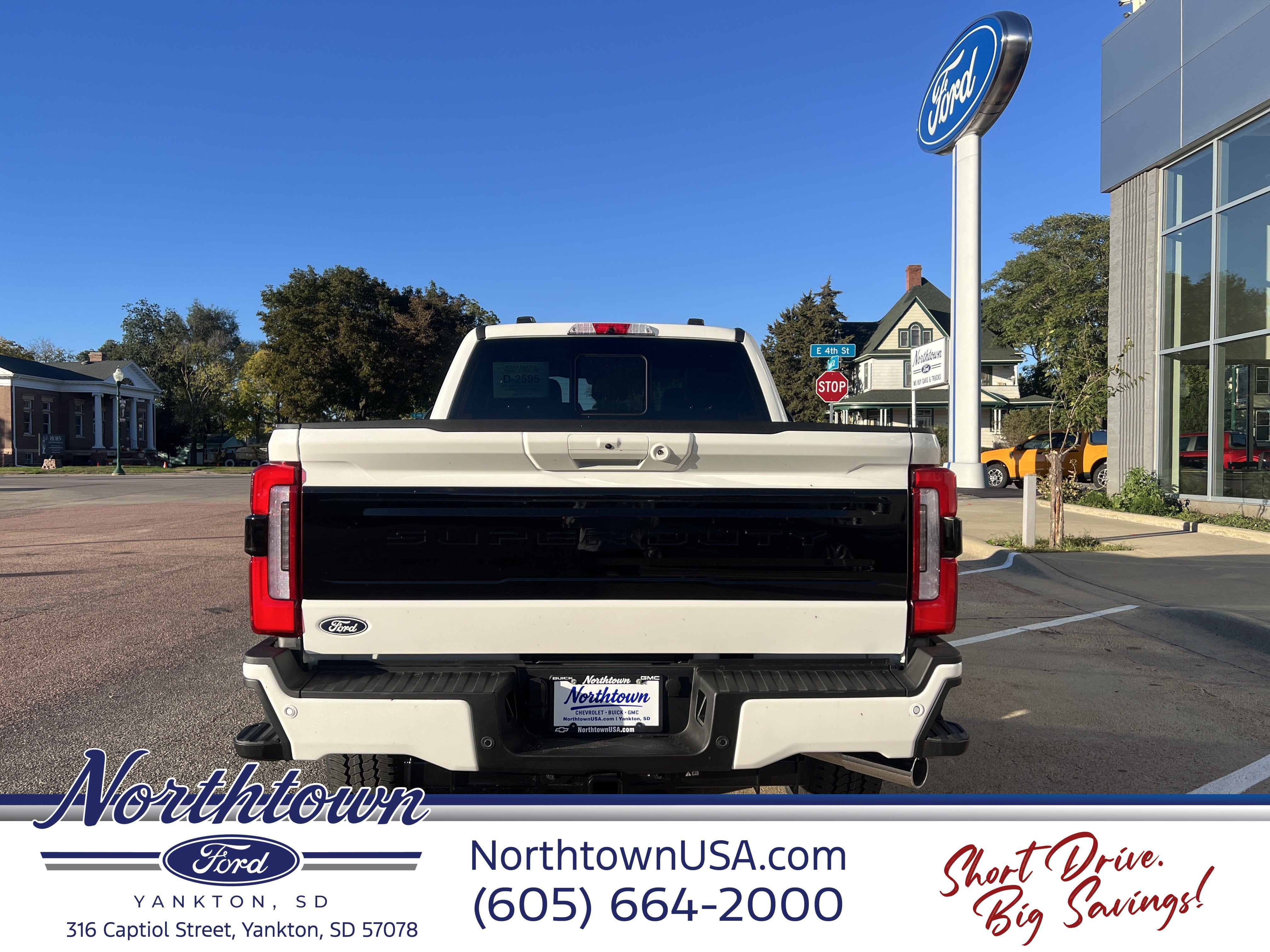 2027 Ford Super Duty F-250 SRW Platinum