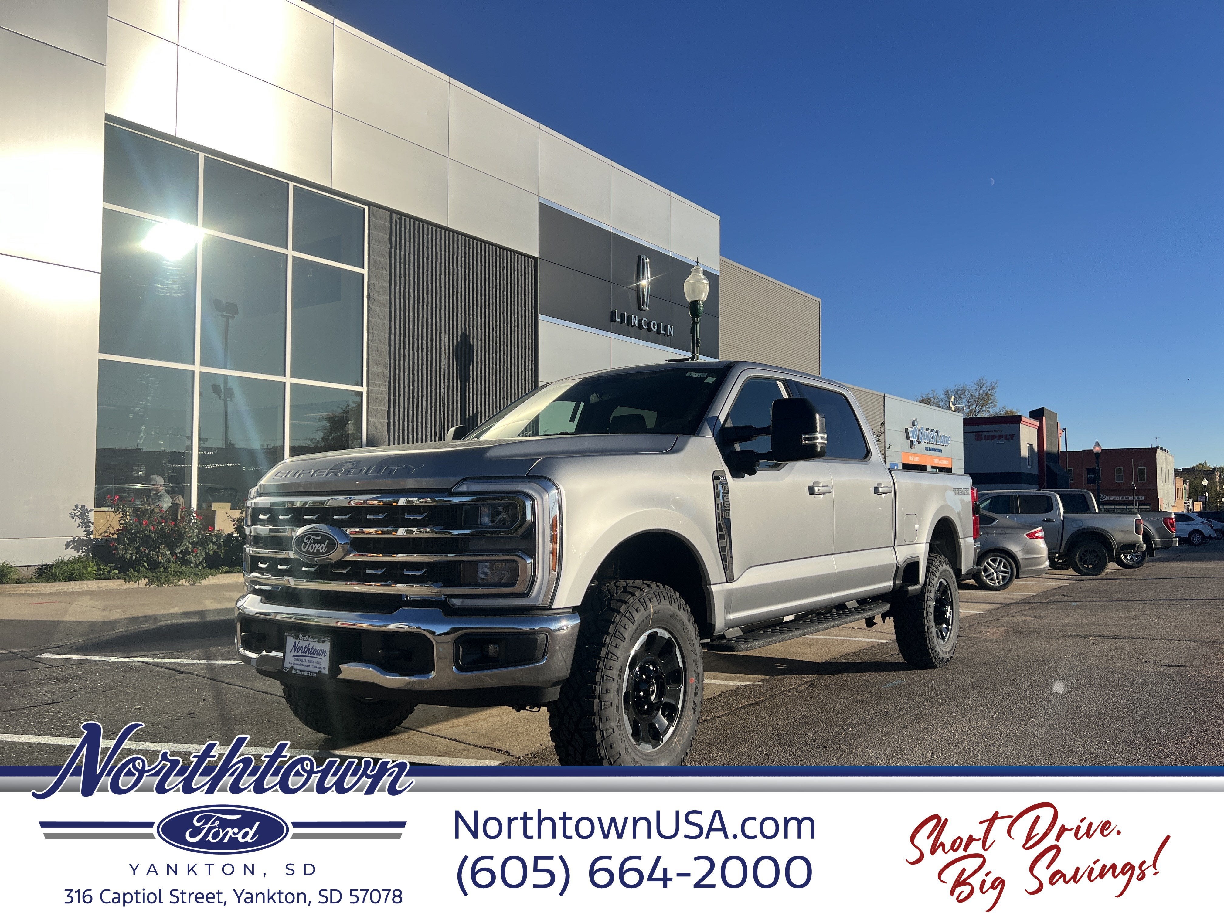 2027 Ford Super Duty F-250 SRW XLT