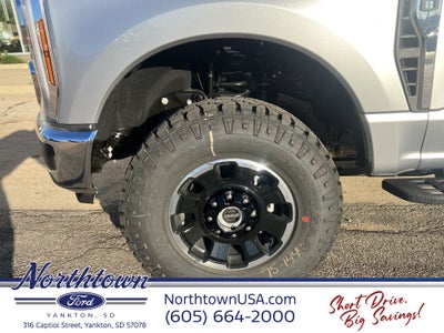 2027 Ford Super Duty F-250 SRW XLT