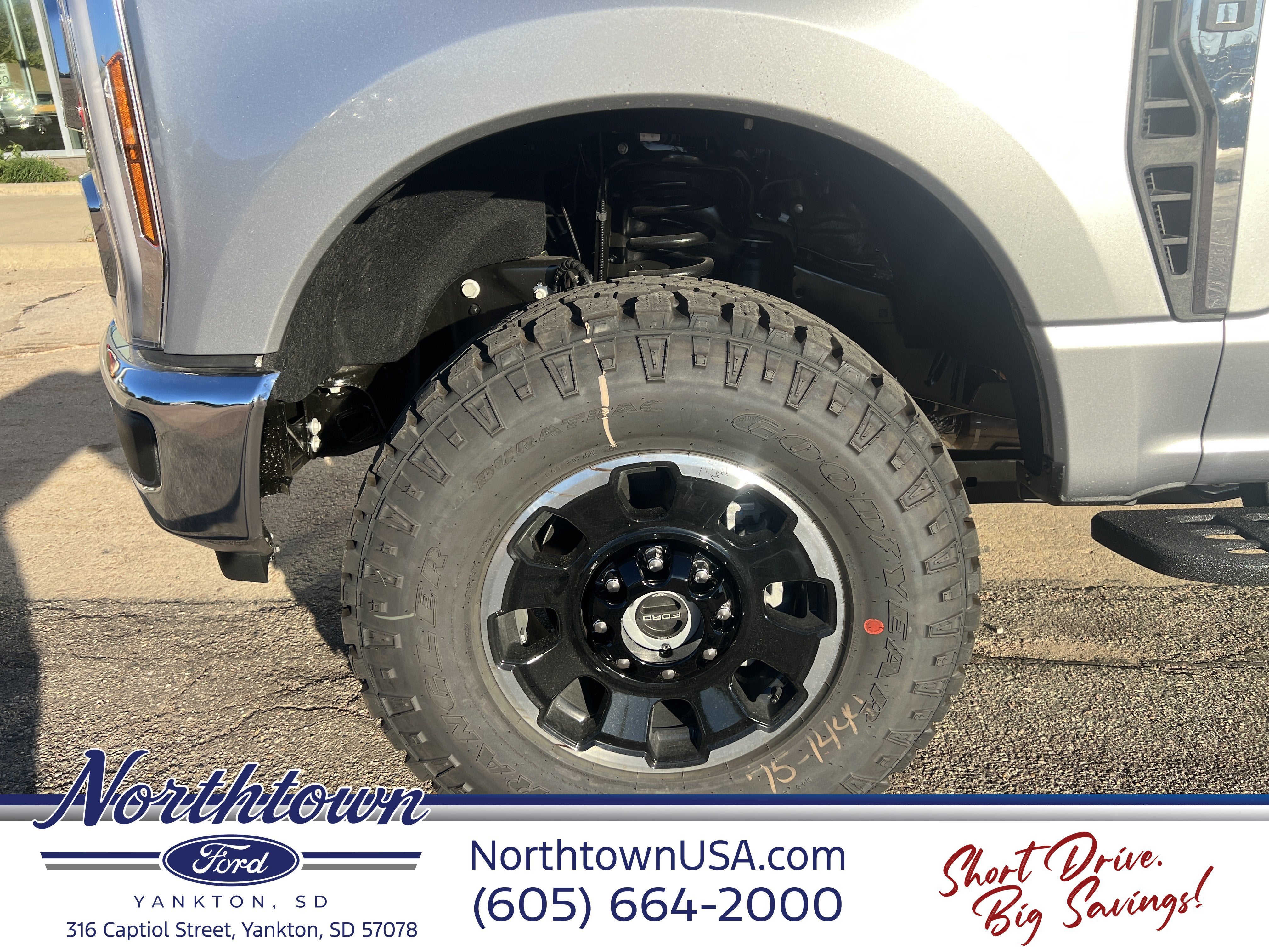 2027 Ford Super Duty F-250 SRW XLT