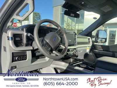 2027 Ford Super Duty F-250 SRW XLT