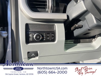 2027 Ford Super Duty F-250 SRW XLT