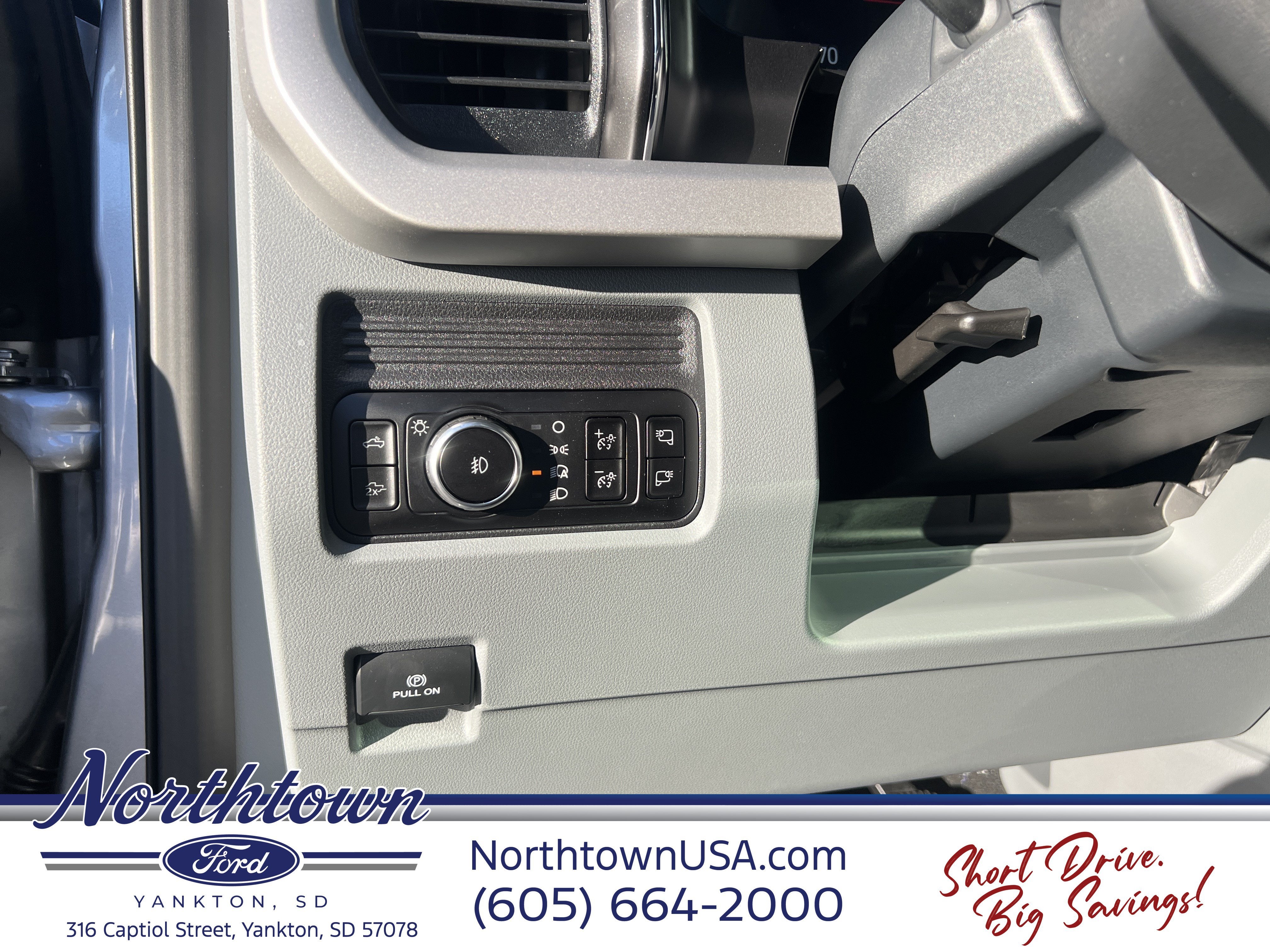 2027 Ford Super Duty F-250 SRW XLT