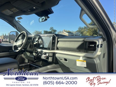 2027 Ford Super Duty F-250 SRW XLT