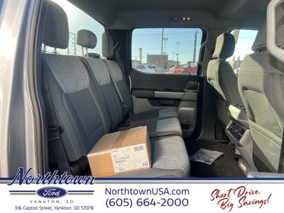 2027 Ford Super Duty F-250 SRW XLT