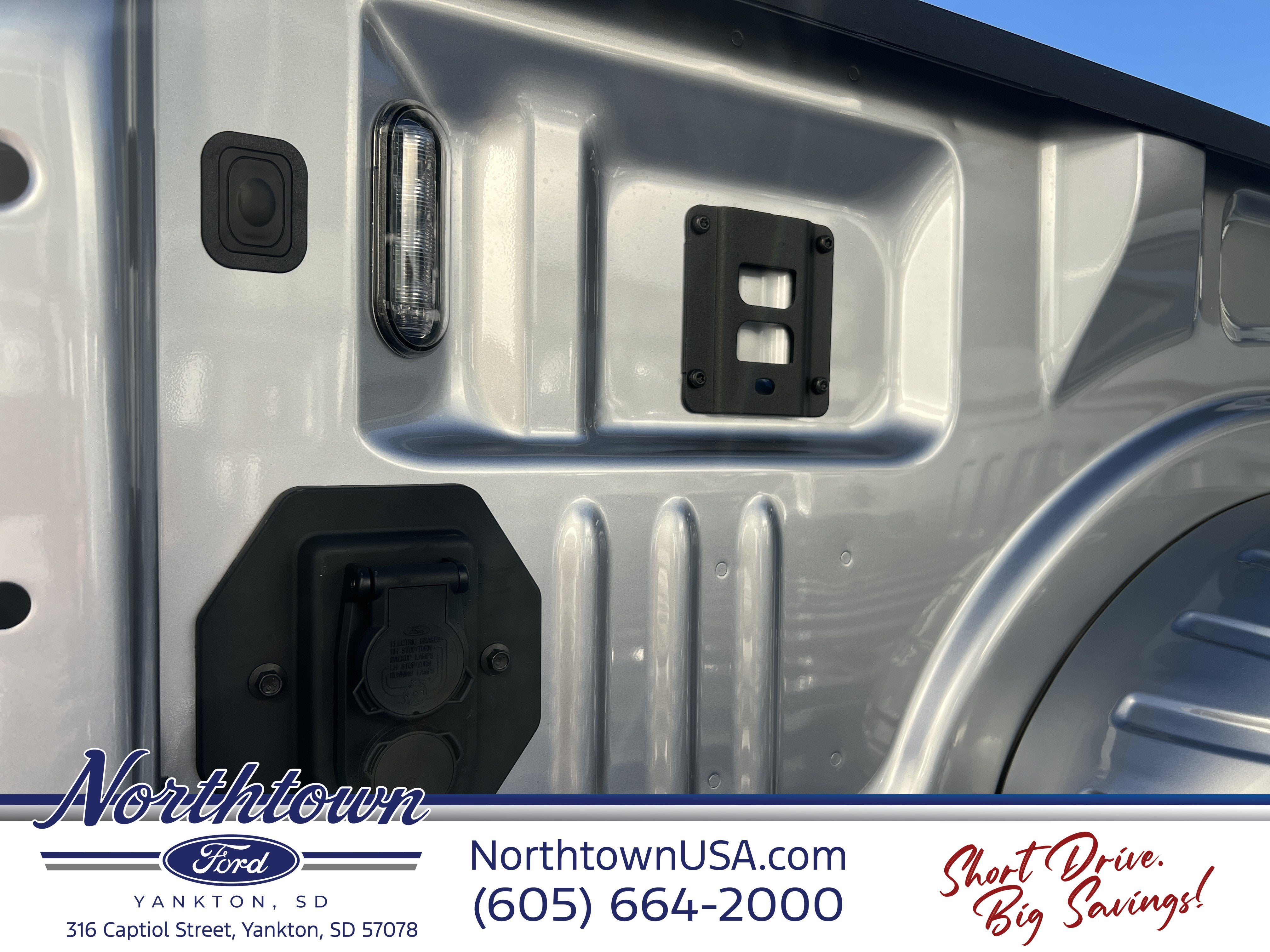 2027 Ford Super Duty F-250 SRW XLT
