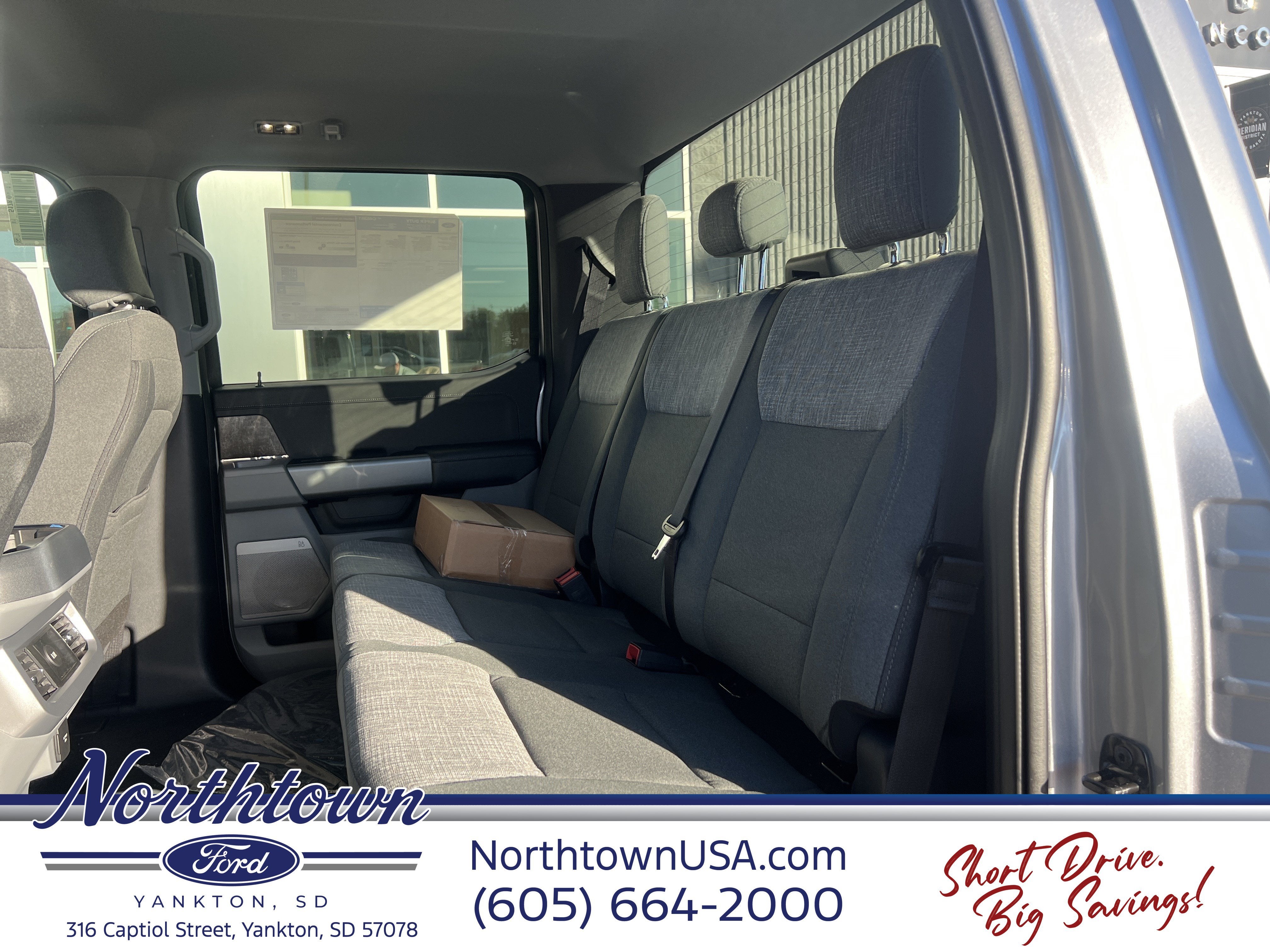2027 Ford Super Duty F-250 SRW XLT