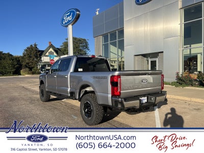 2027 Ford Super Duty F-250 SRW XLT