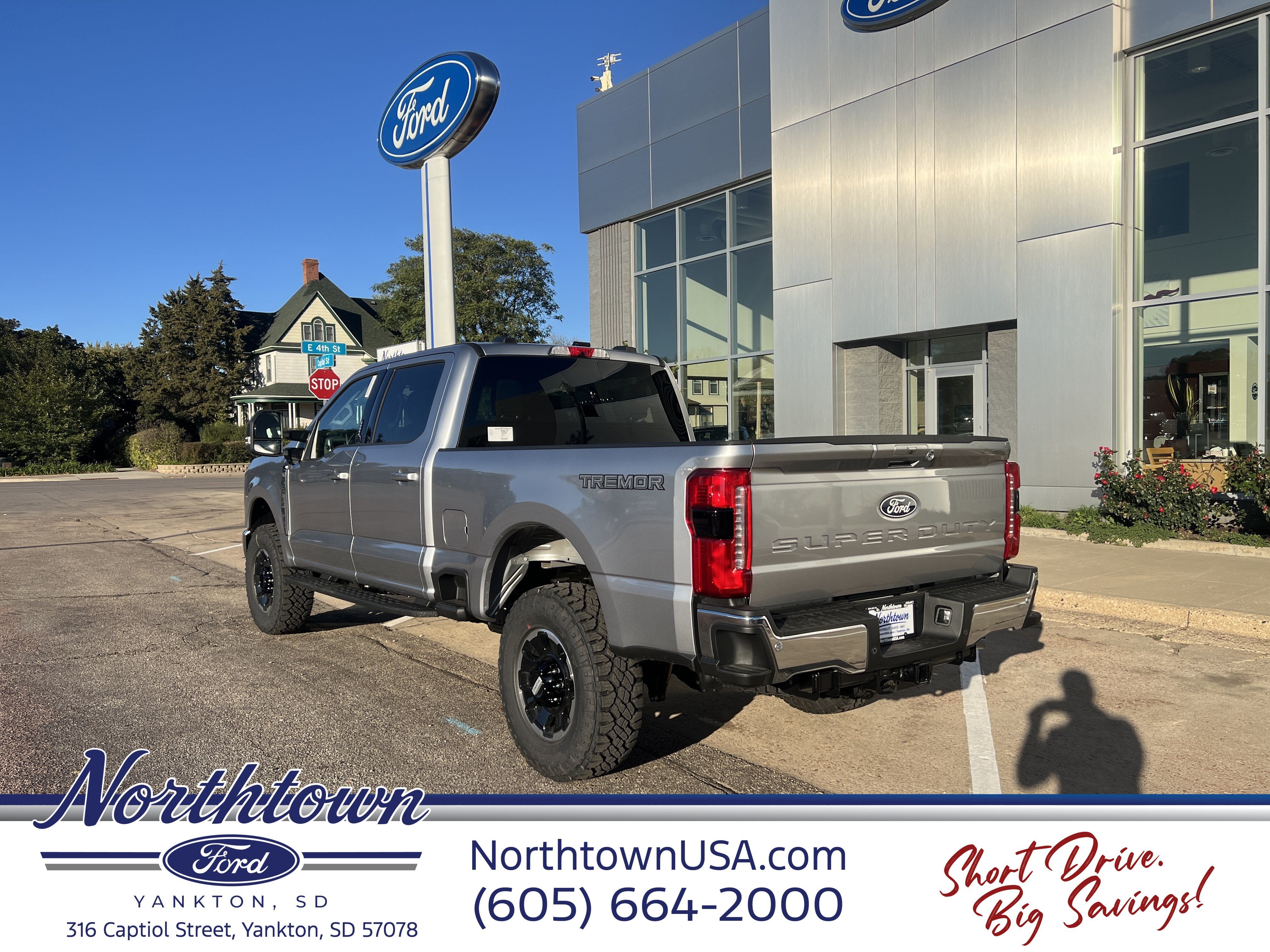 2027 Ford Super Duty F-250 SRW XLT
