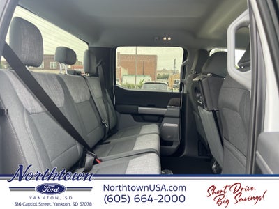 2027 Ford Super Duty F-250 SRW Base