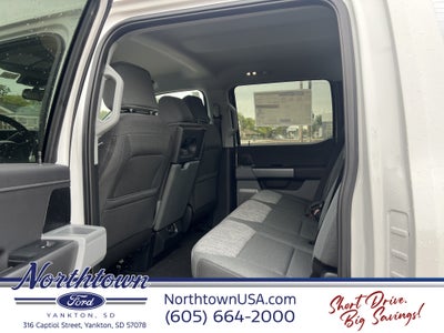 2027 Ford Super Duty F-250 SRW Base