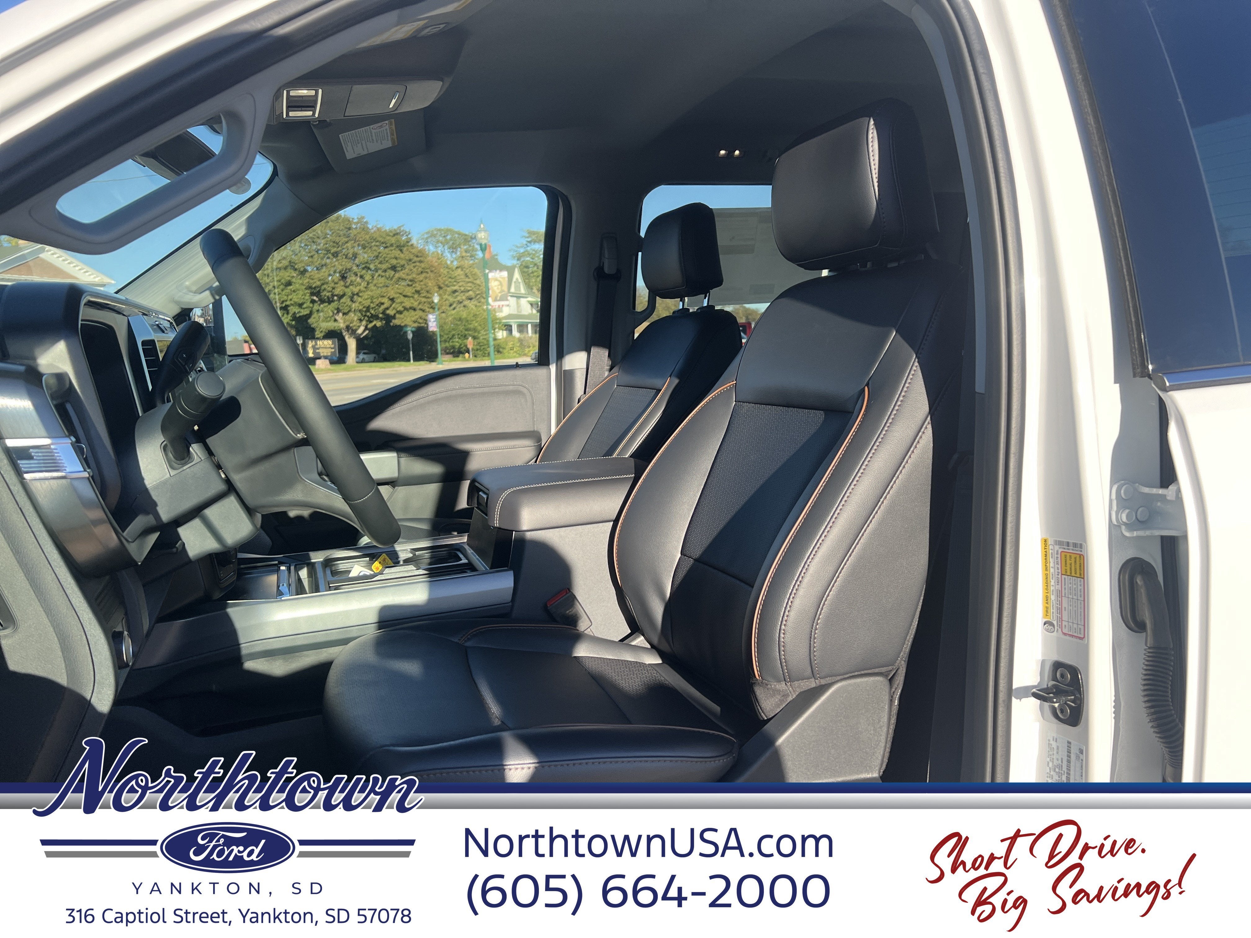 2027 Ford Super Duty F-250 SRW LARIAT