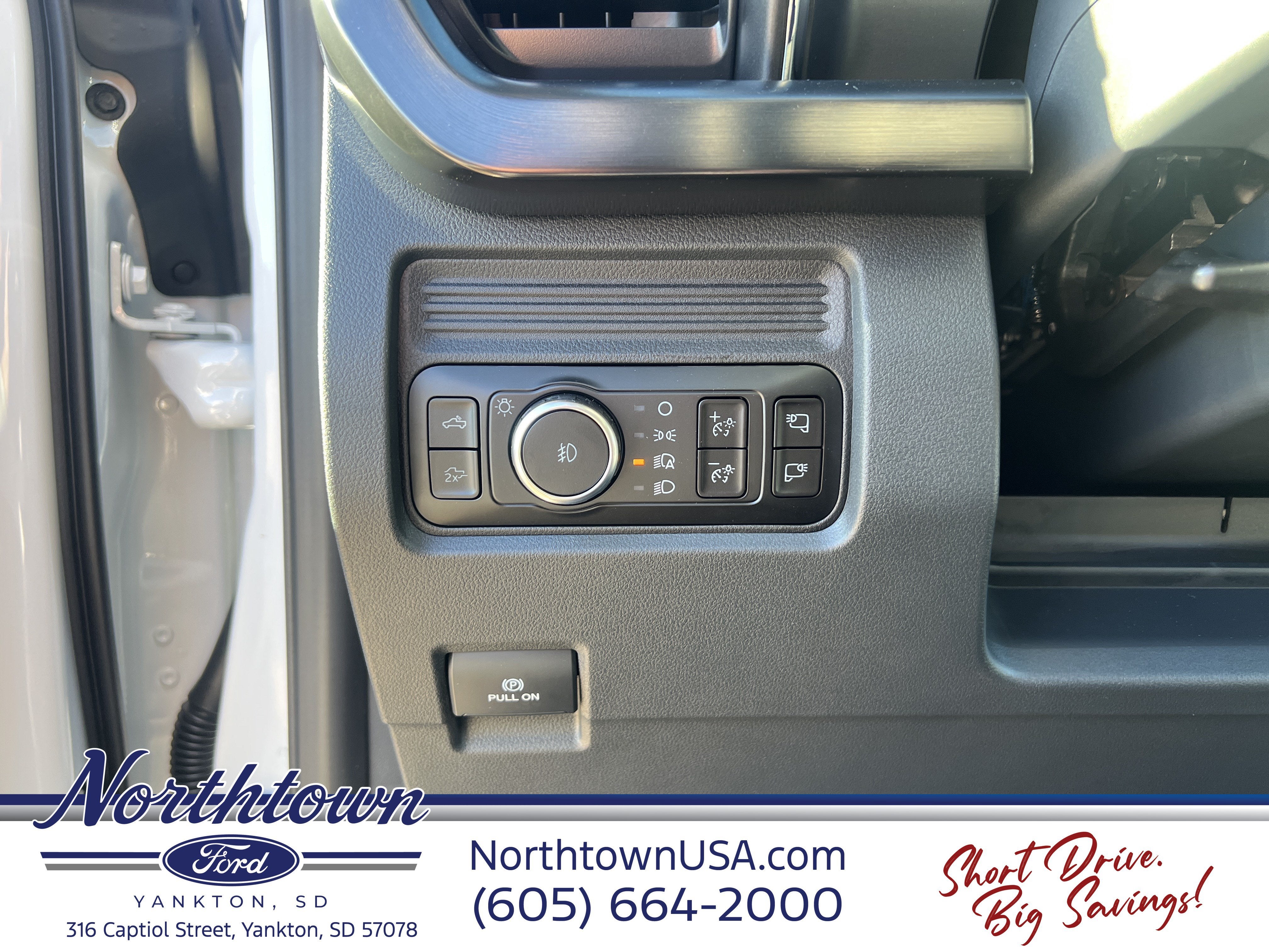 2027 Ford Super Duty F-250 SRW LARIAT