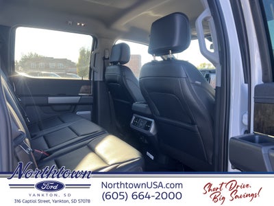 2027 Ford Super Duty F-250 SRW LARIAT