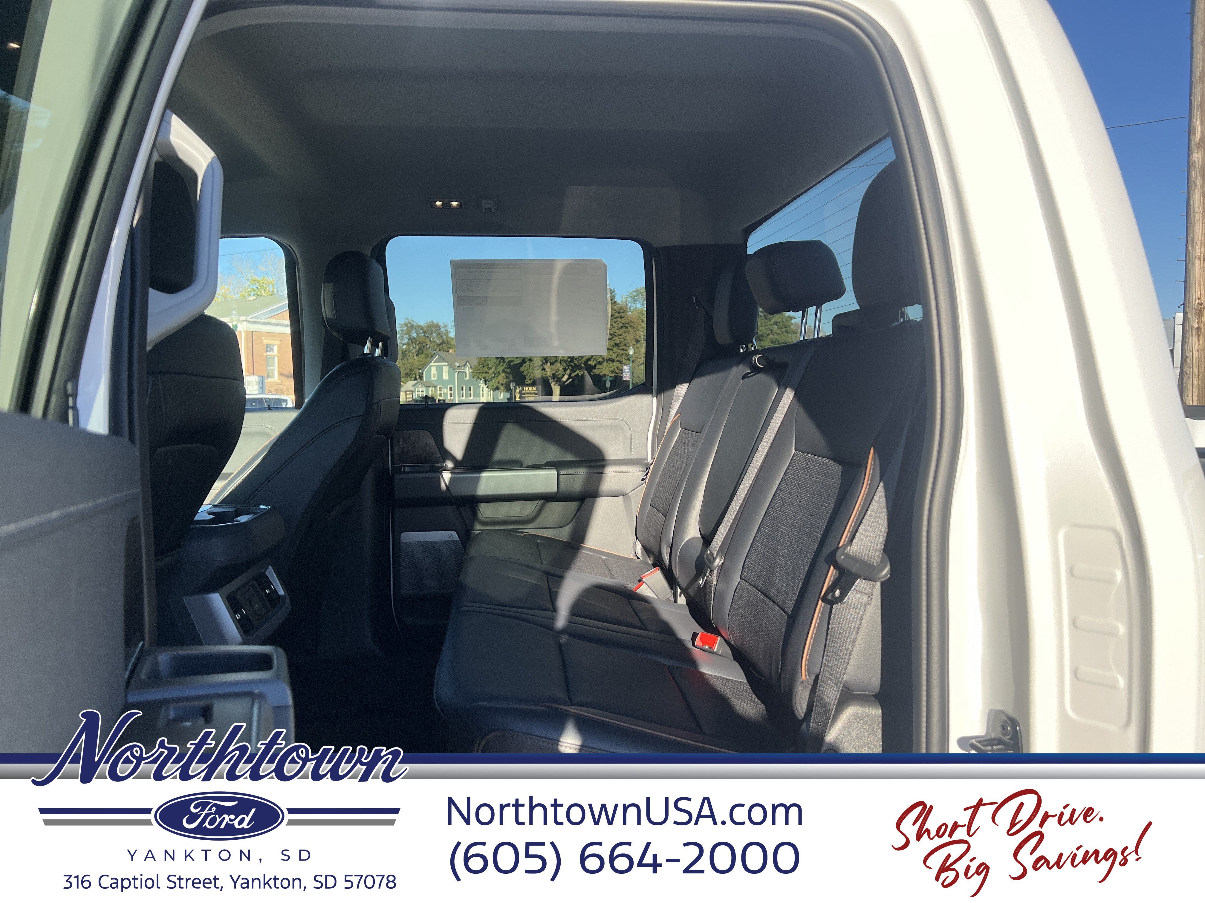 2027 Ford Super Duty F-250 SRW LARIAT