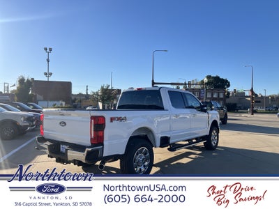 2027 Ford Super Duty F-250 SRW LARIAT