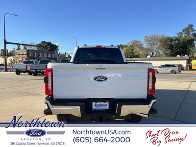 2027 Ford Super Duty F-250 SRW LARIAT