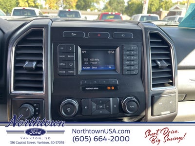 2017 Ford Super Duty F-350 DRW XLT