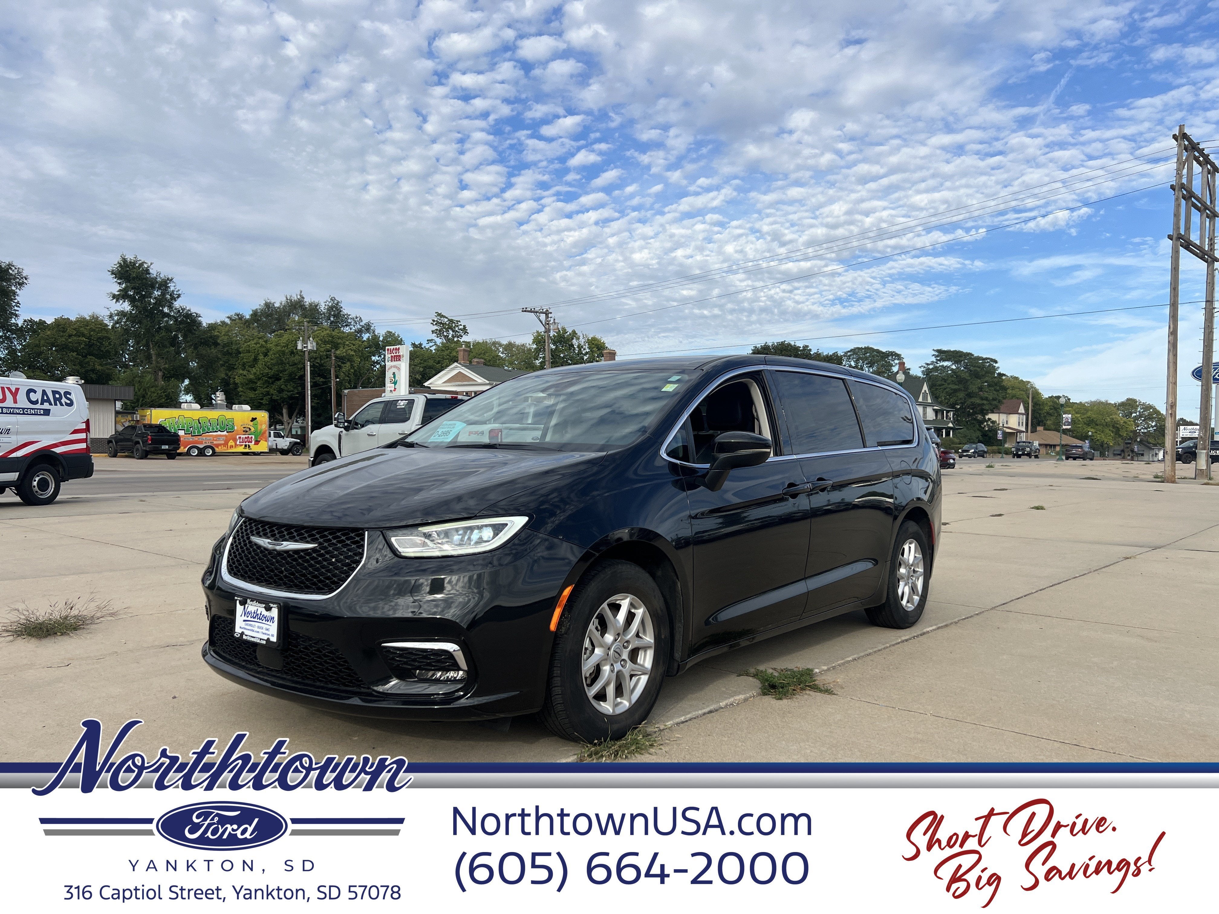 2023 Chrysler Pacifica Touring L