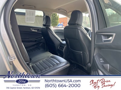 2024 Ford Edge Base