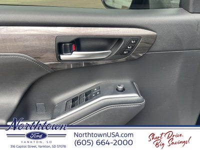2021 Toyota Highlander Platinum