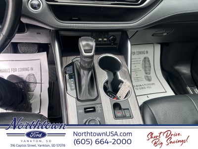 2021 Toyota Highlander Platinum