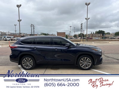 2021 Toyota Highlander Platinum