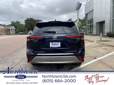 2021 Toyota Highlander Platinum