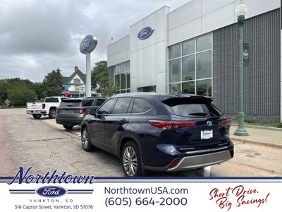 2021 Toyota Highlander Platinum