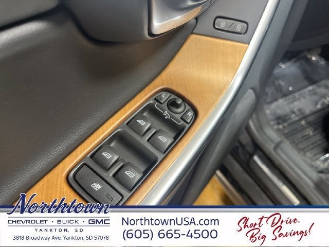 2017 Volvo XC60 Inscription