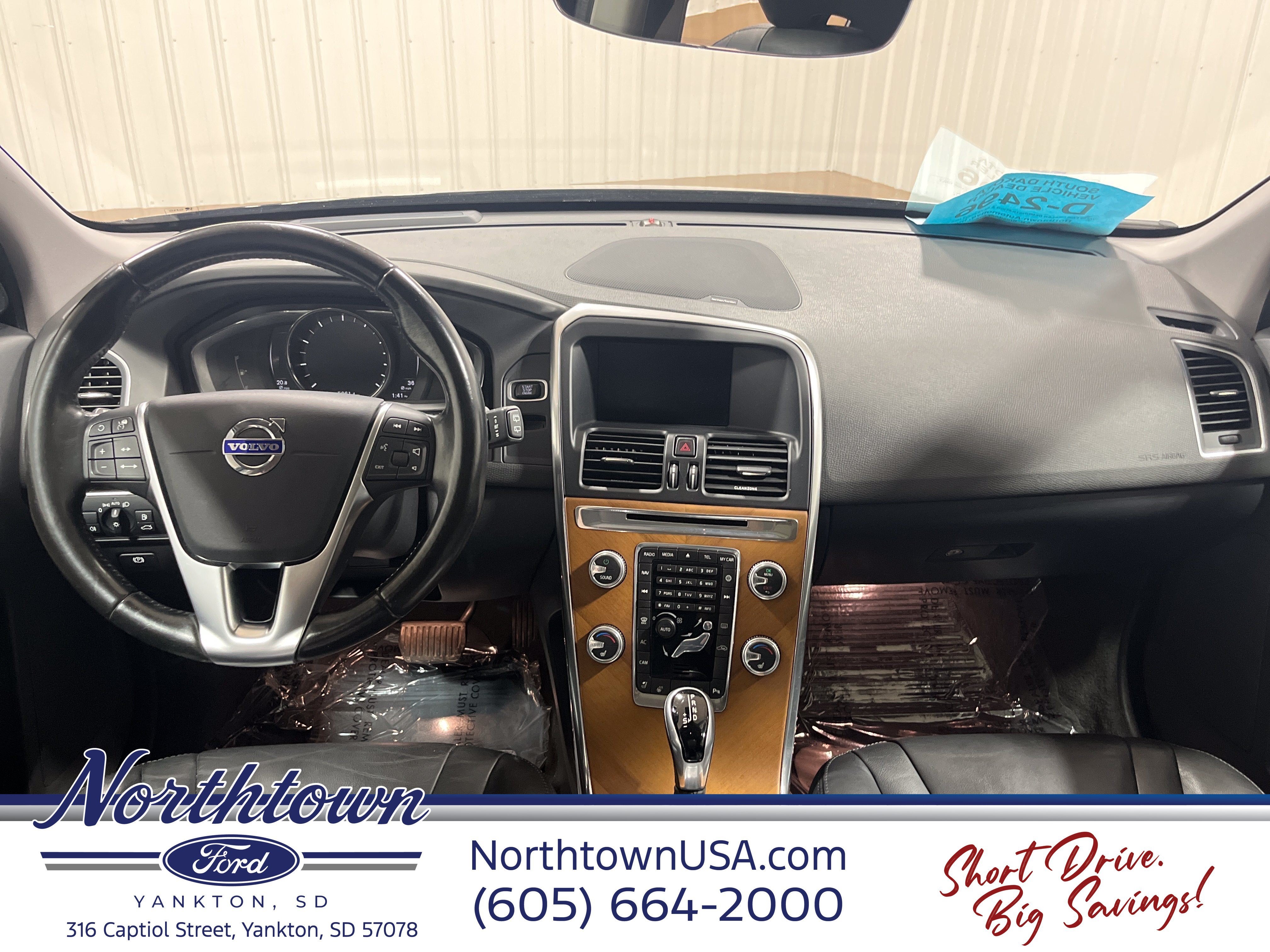 2017 Volvo XC60 Inscription
